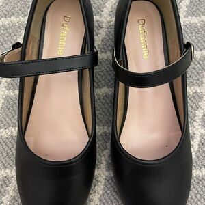 Classic Girls Black Mary Jane Flats Size 5